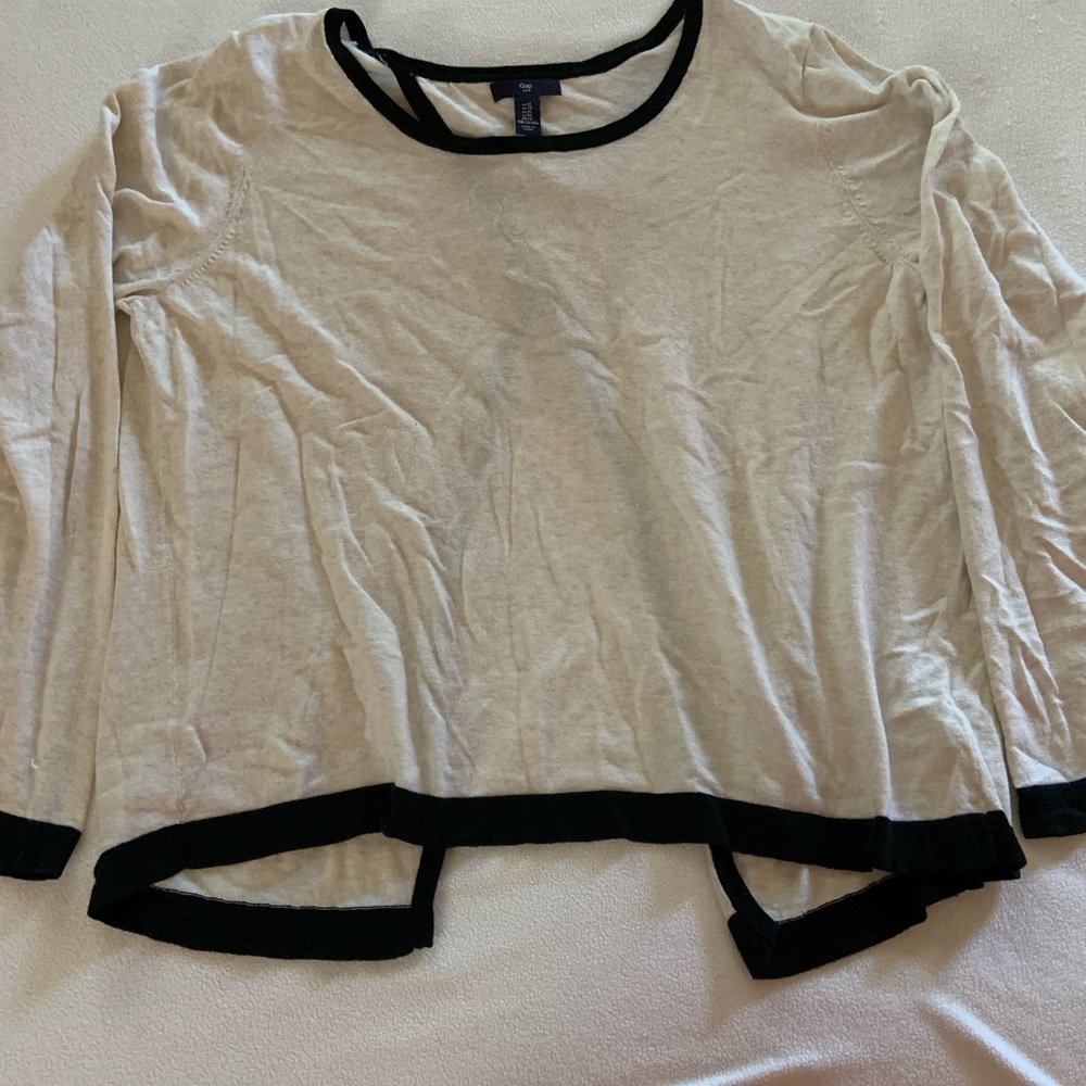 Gap split swing-back lightweight sweater